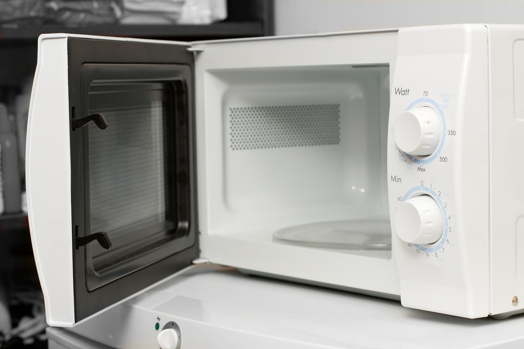 Печь свч 1. Микроволновая печь Microwave Oven. Микроволновая печь Melissa MWK-245g. Микроволновка GS 720-457-1.