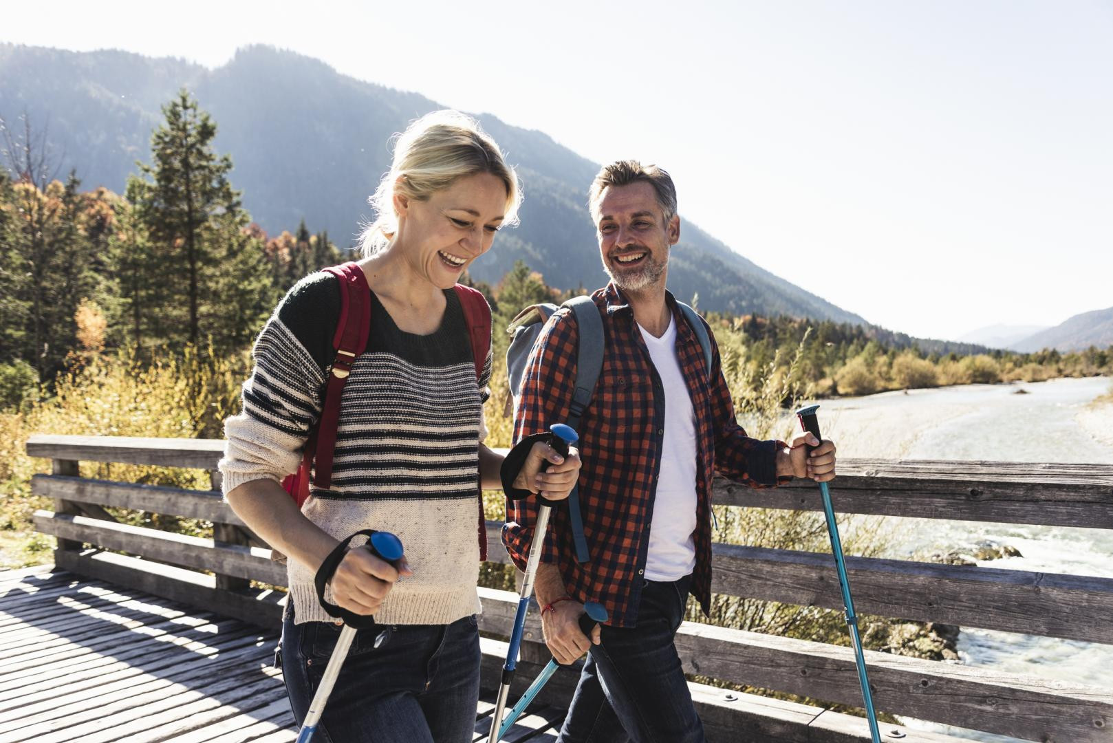  Több mint gyaloglás: miért jó a nordic walking?